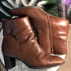 Lush Brown Leather NATURALIZER Ankle Boots - 8.5W - Made in Brazil